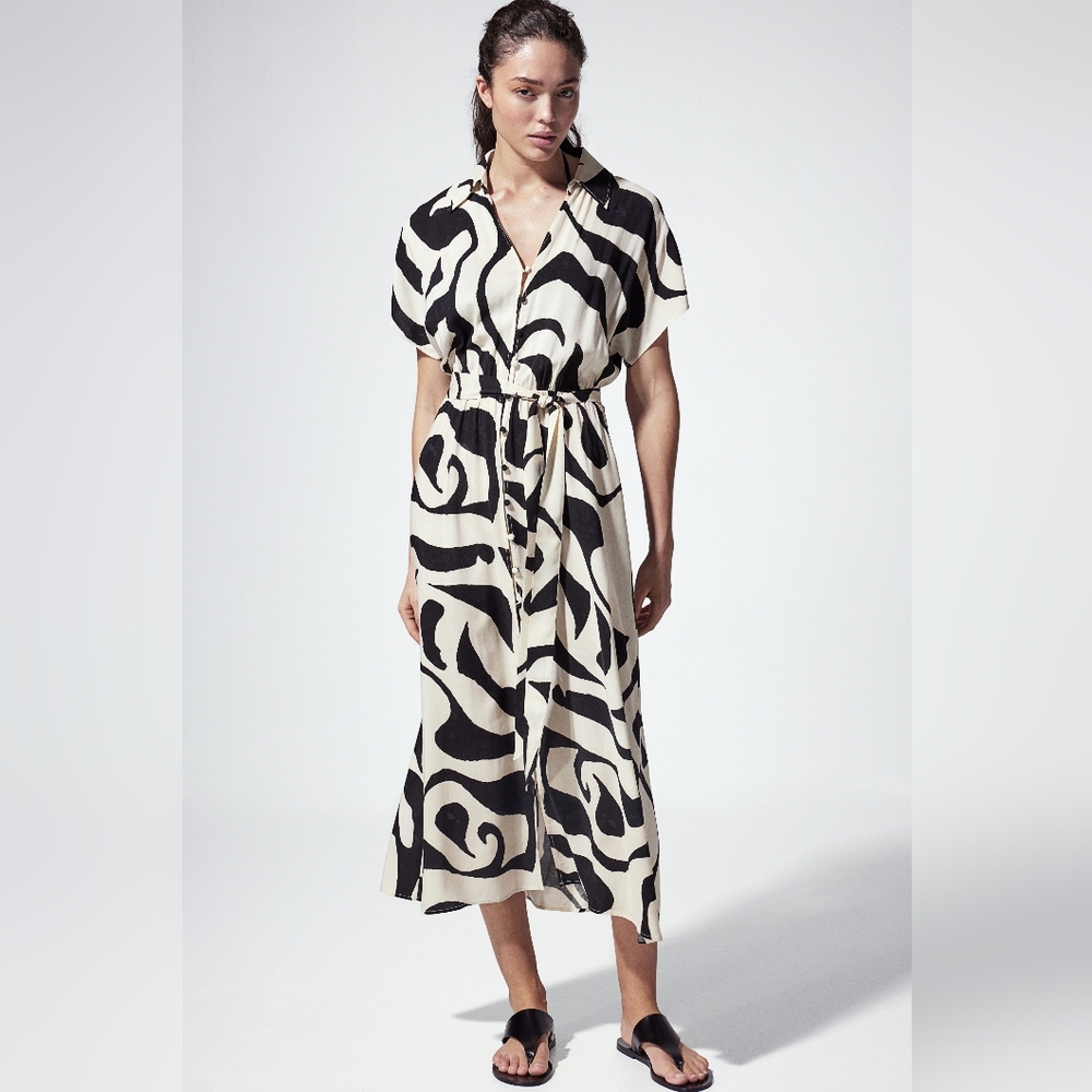 Tie-Belt Shirt Dress - M